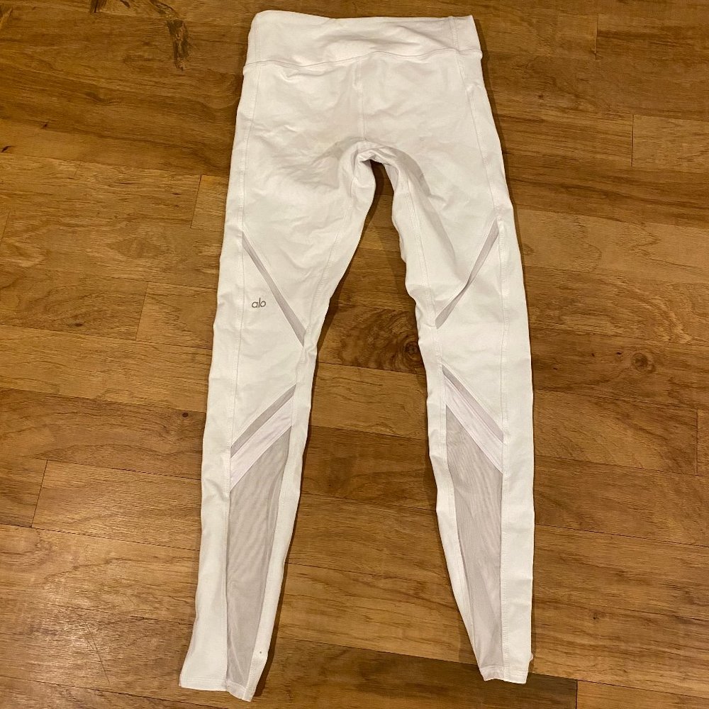 ALO YOGA EPIC WHITE MESH LEGGINGS - Picture 5 of 6